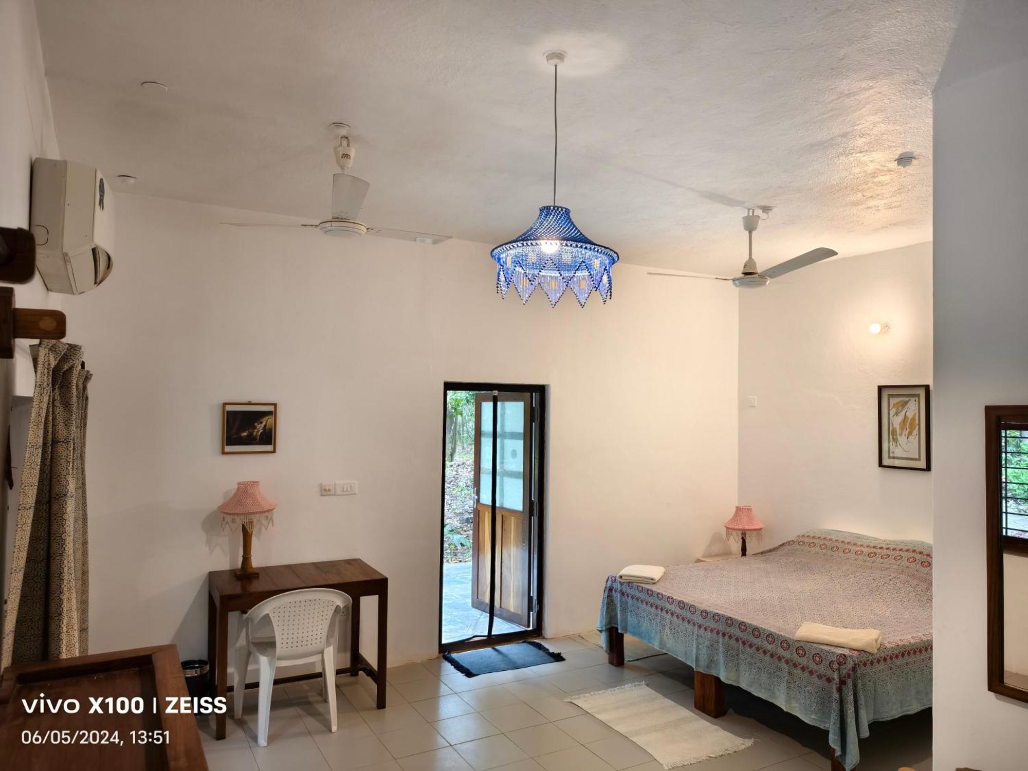 Isai Ambalam Guest House ปอนดิเชอรี ภายนอก รูปภาพ