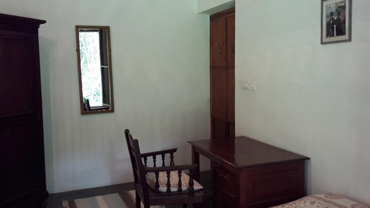 Isai Ambalam Guest House ปอนดิเชอรี ภายนอก รูปภาพ