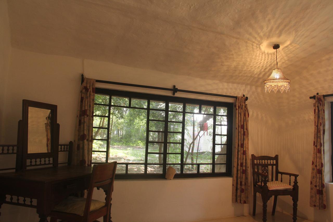 Isai Ambalam Guest House ปอนดิเชอรี ภายนอก รูปภาพ