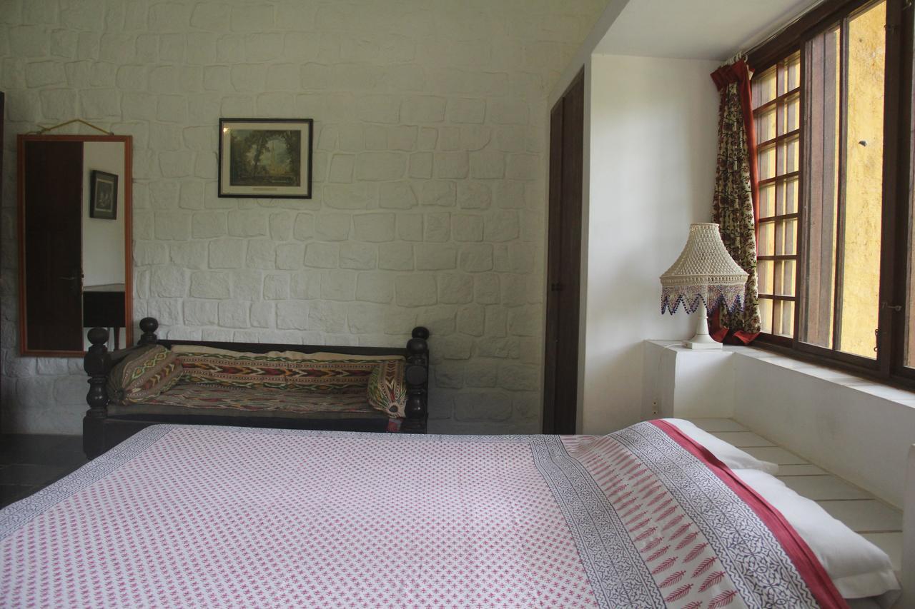 Isai Ambalam Guest House ปอนดิเชอรี ภายนอก รูปภาพ