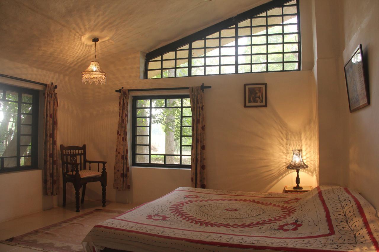 Isai Ambalam Guest House ปอนดิเชอรี ภายนอก รูปภาพ