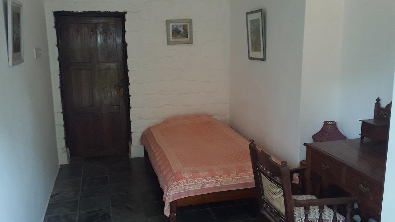 Isai Ambalam Guest House ปอนดิเชอรี ภายนอก รูปภาพ
